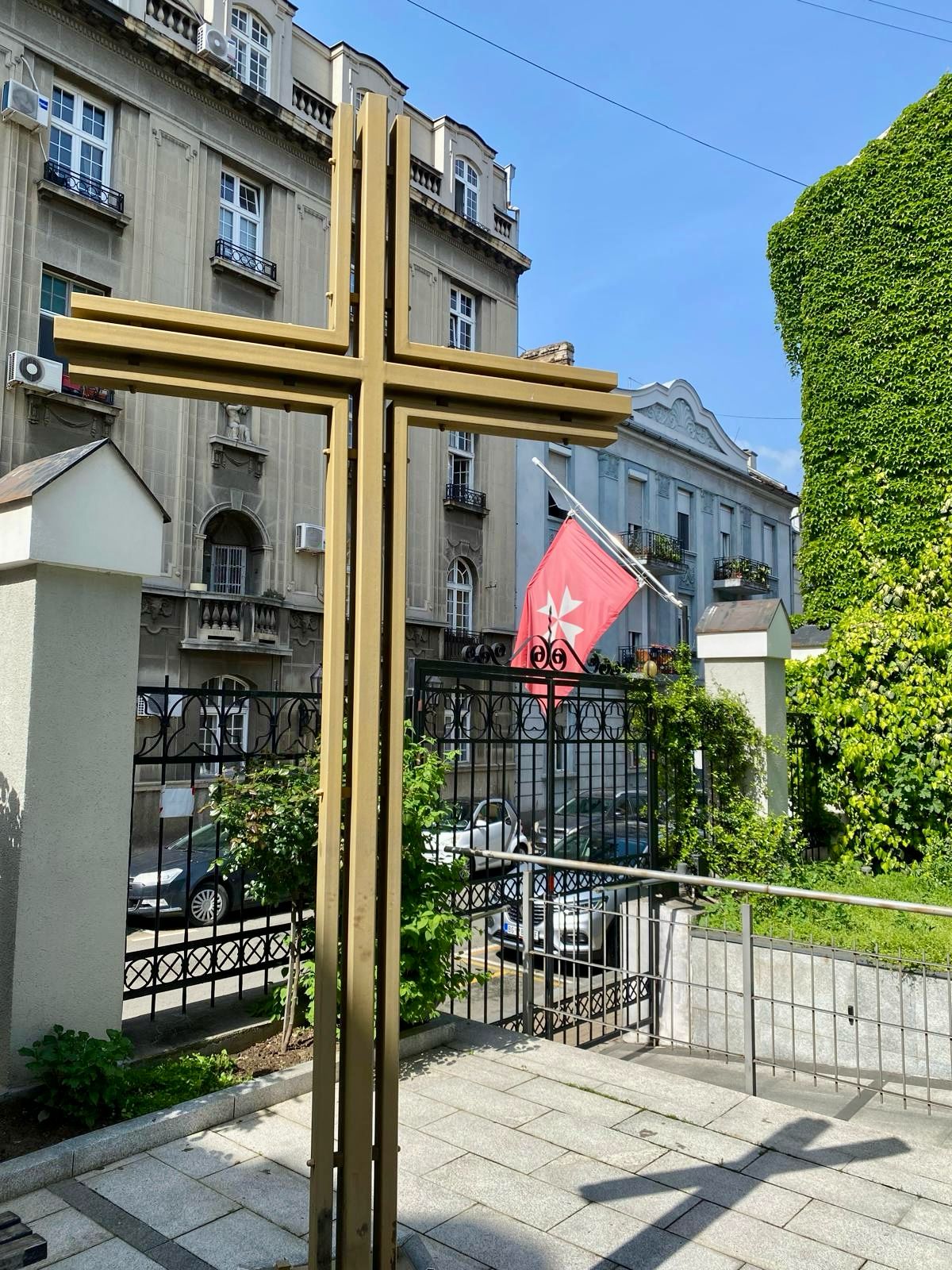 Izrazi saučešća povodom smrti pape Franje